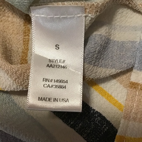 Sadie & Sage Women’s Striped Button Up Top Multicolor Tie Front - Picture 6 of 7